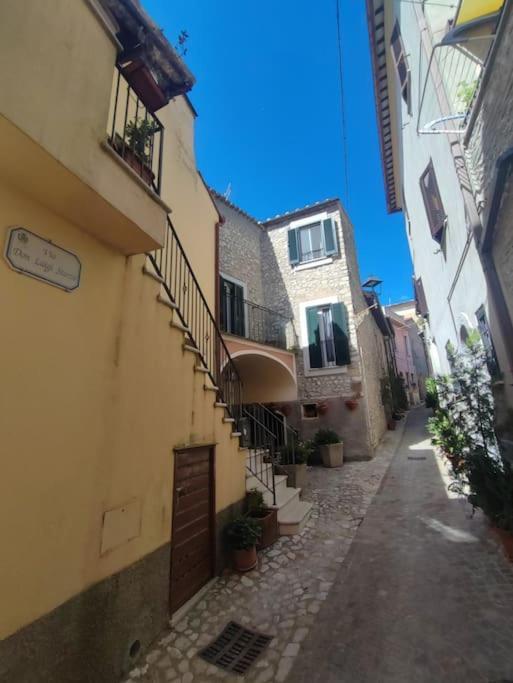 Pink House Apartment Fara in Sabina Luaran gambar